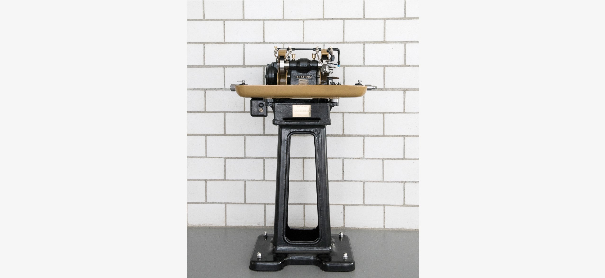 CONVENTIONAL TOOL GRINDING MACHINES