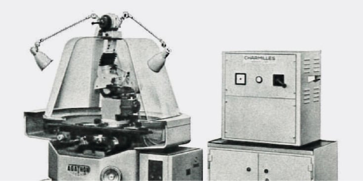 first electrolytic tool processing machine